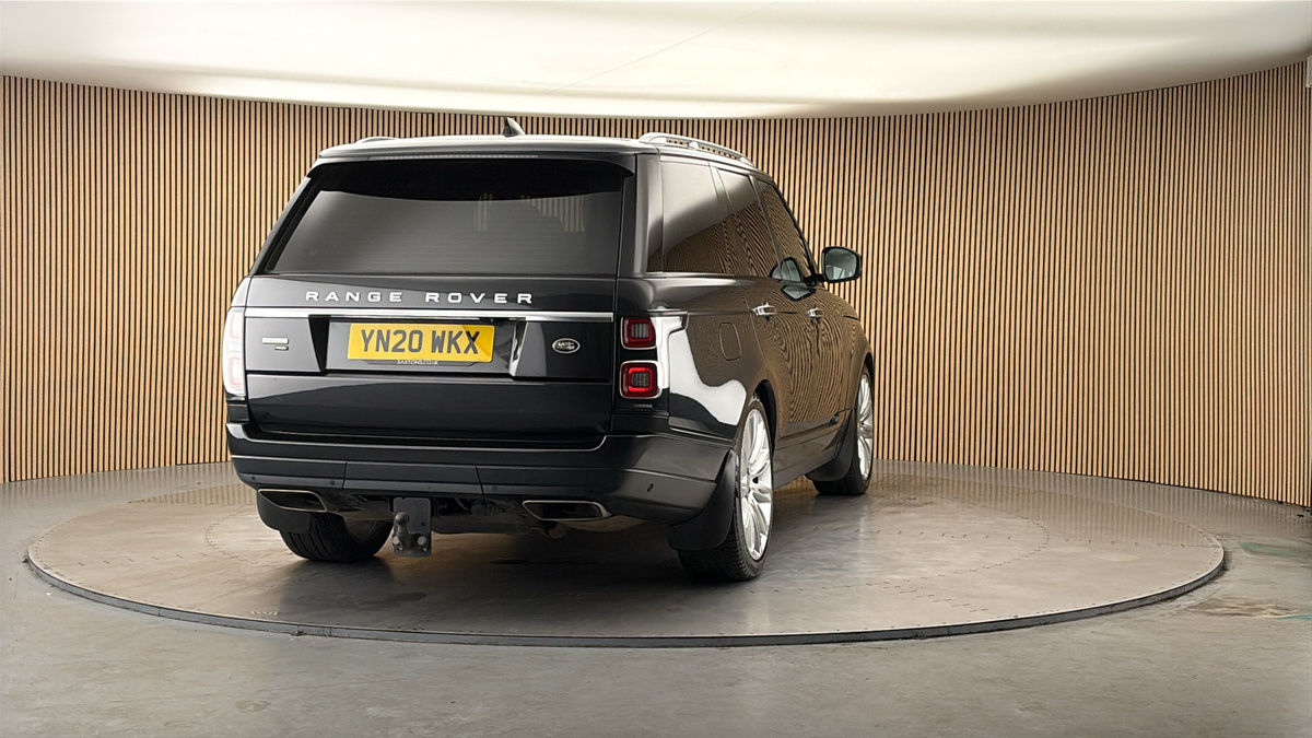 More views of Land Rover Range Rover