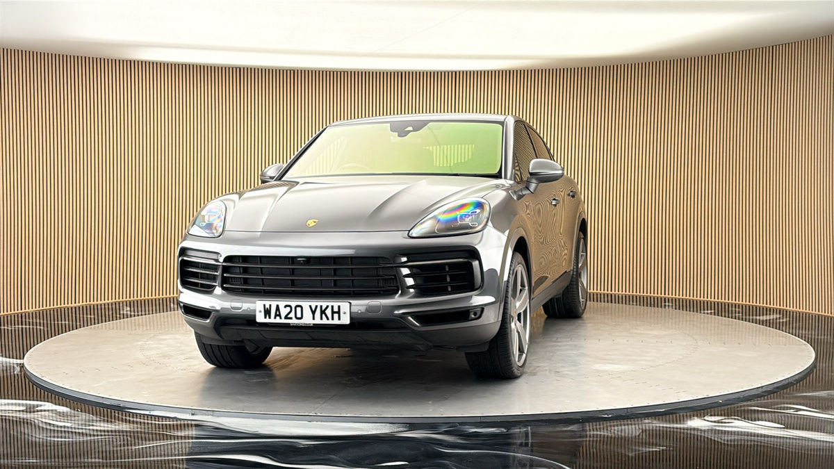 More views of Porsche Cayenne
