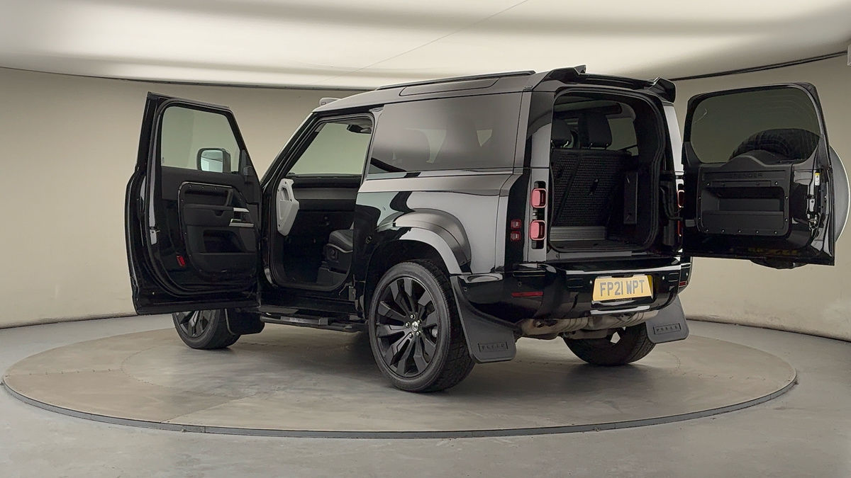 More views of Land Rover Defender 90