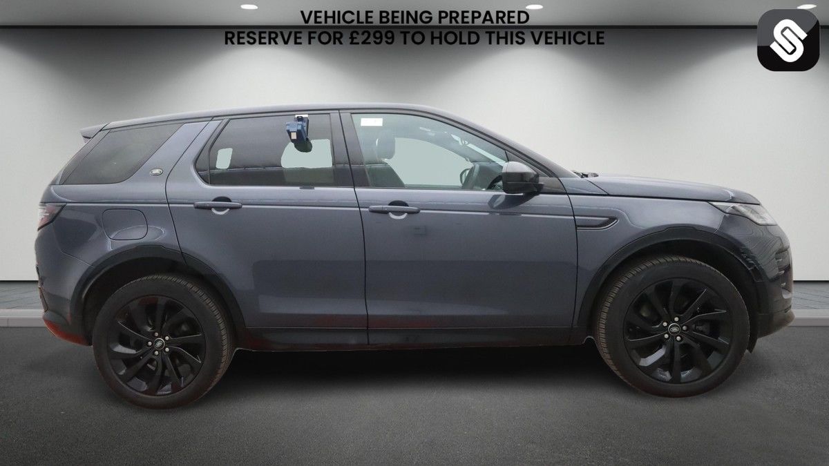 Land Rover Discovery Sport Image 5