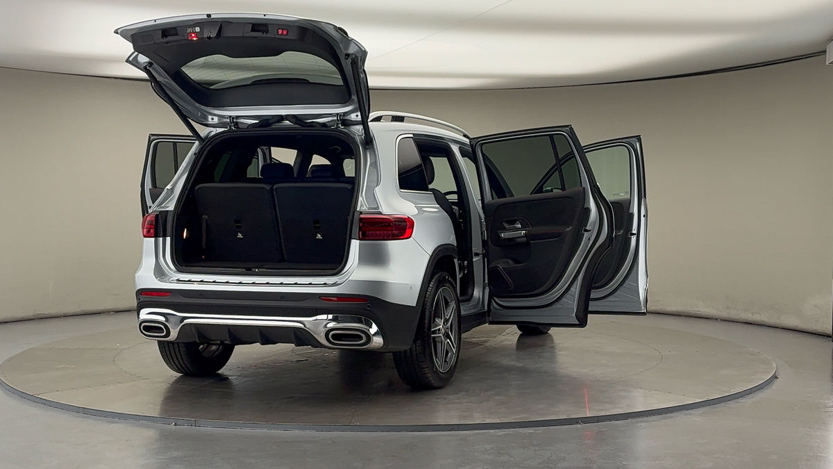 More views of Mercedes-Benz GLB