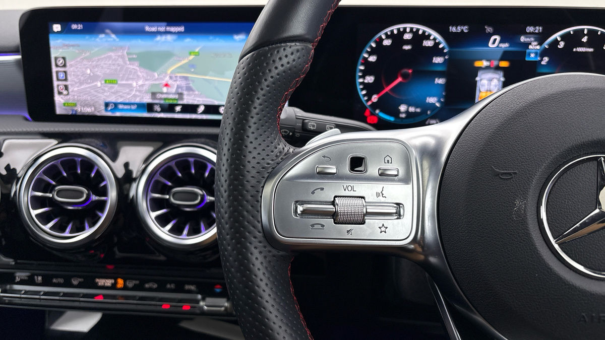 Mercedes-Benz A Class Image 13