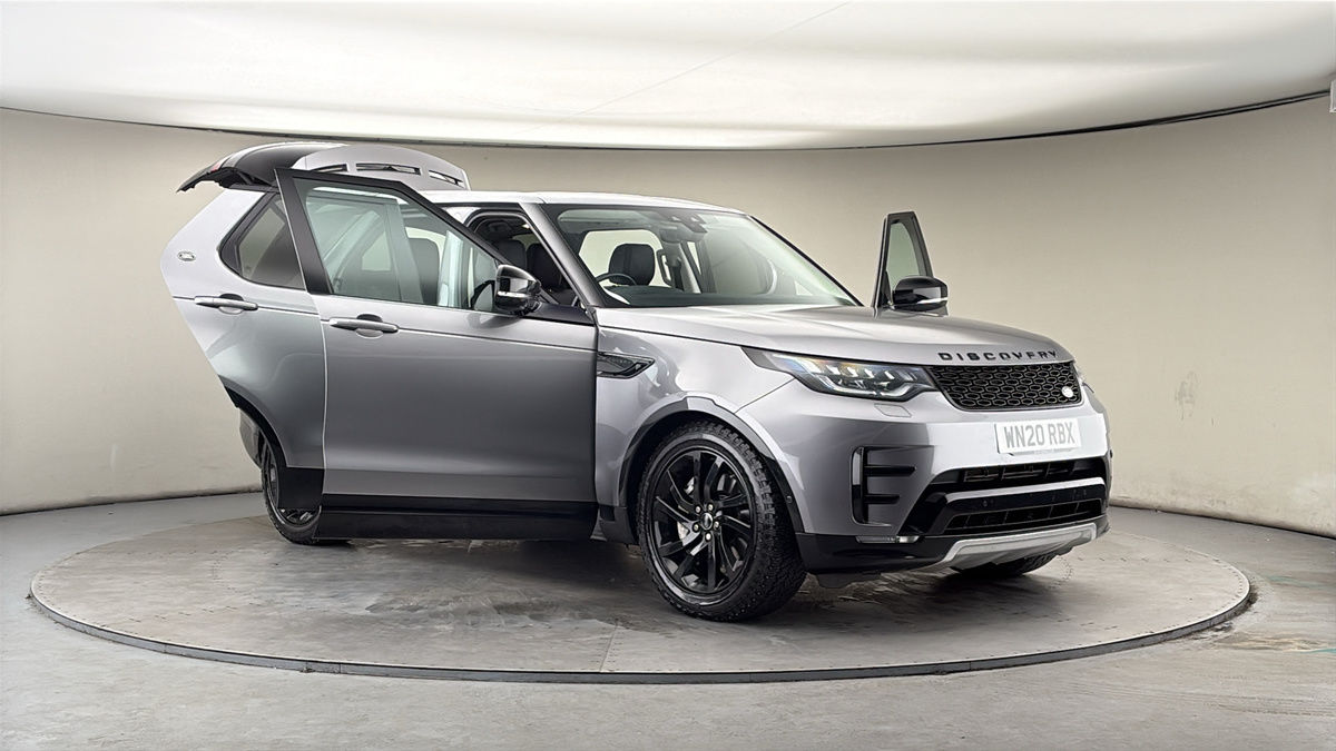 More views of Land Rover Discovery