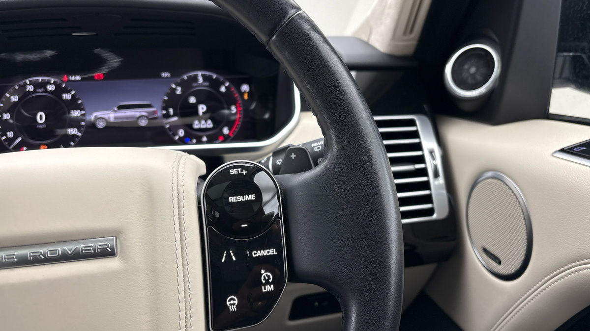 Land Rover Range Rover Image 14