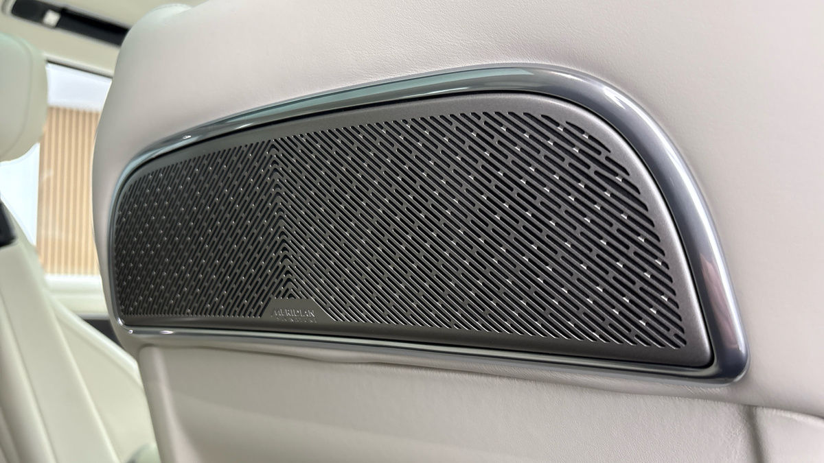 Land Rover Range Rover Image 28