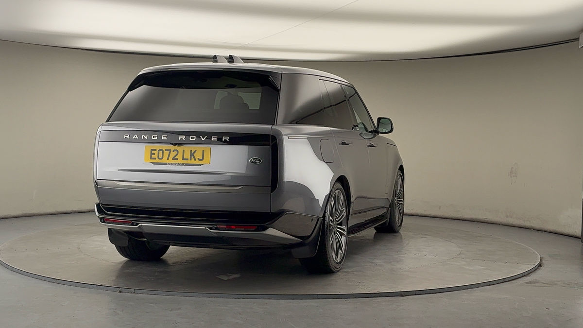 More views of Land Rover Range Rover