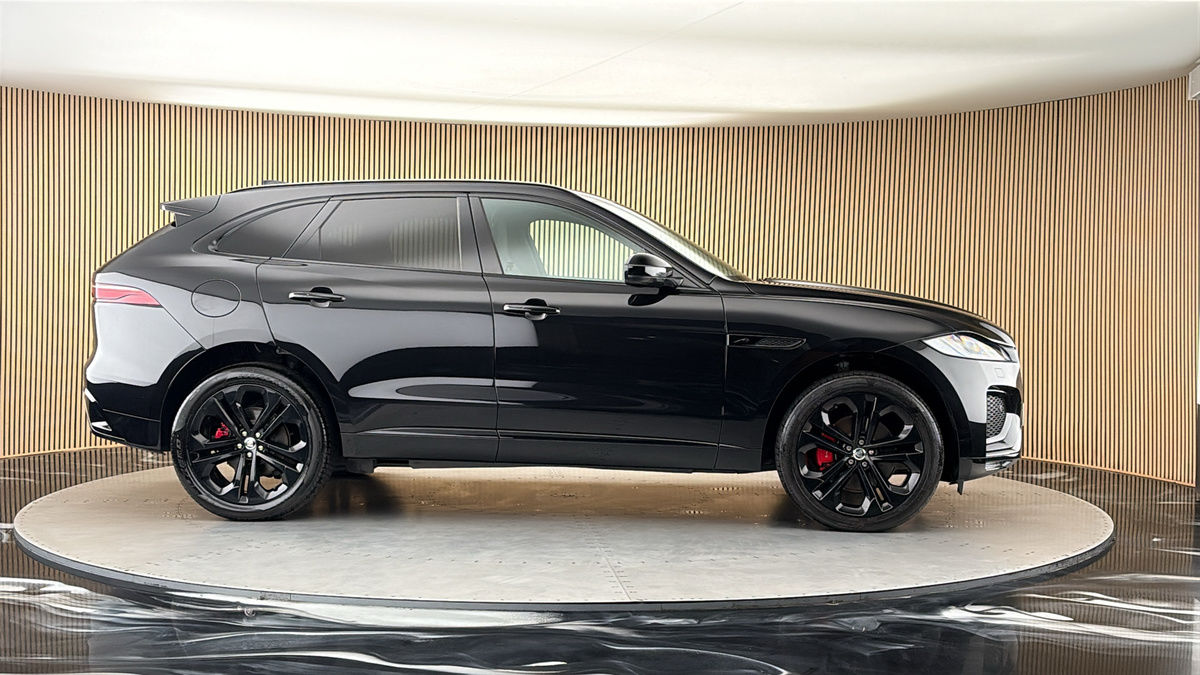 More views of Jaguar F-PACE