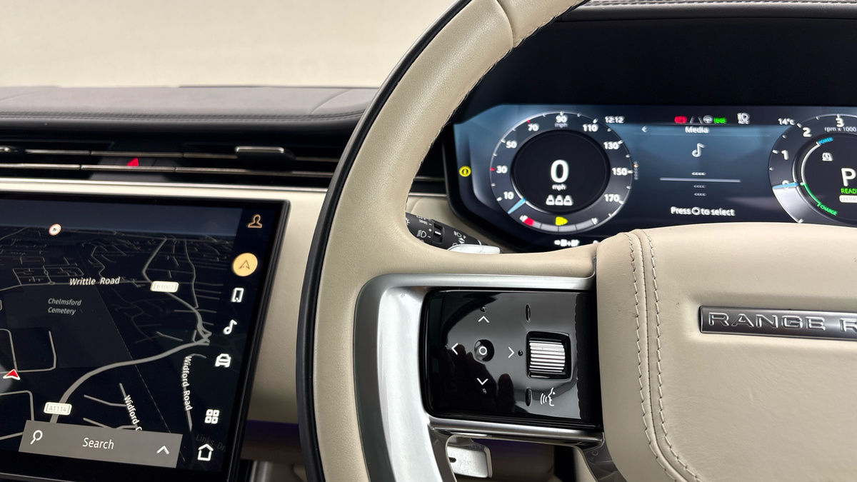 Land Rover Range Rover Image 13