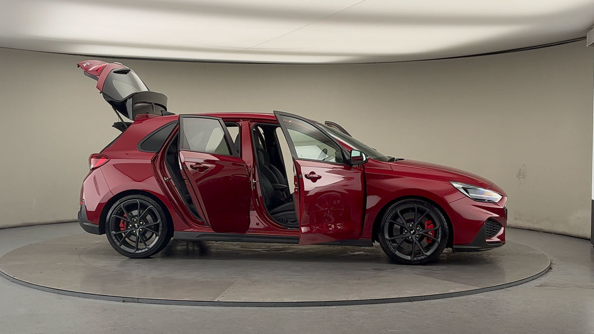 More views of Hyundai i 30 N