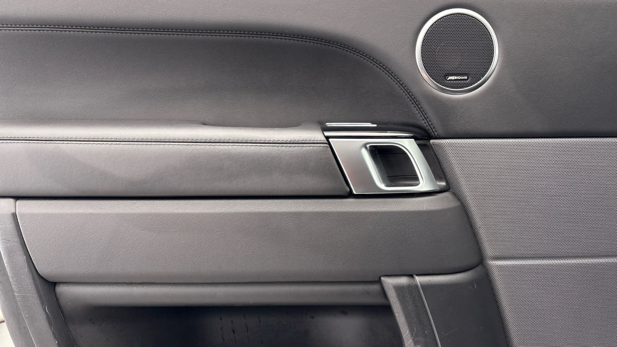 Land Rover Range Rover Sport Image 19