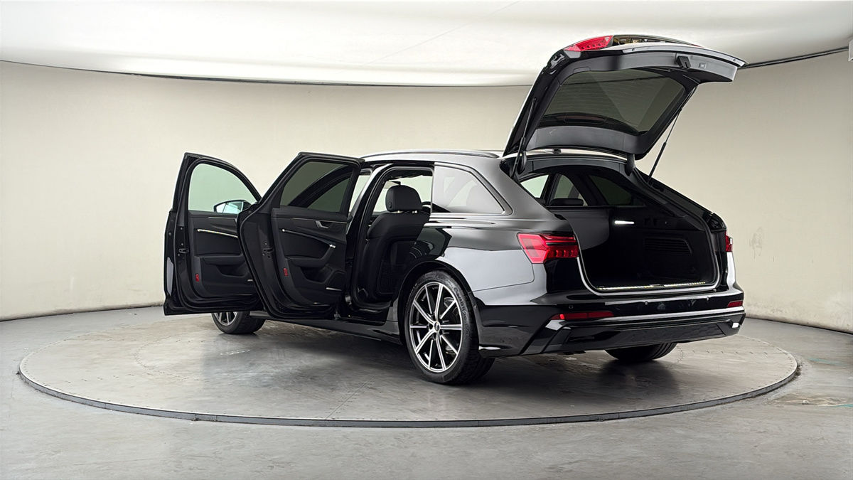 Audi A6 Avant Image 23
