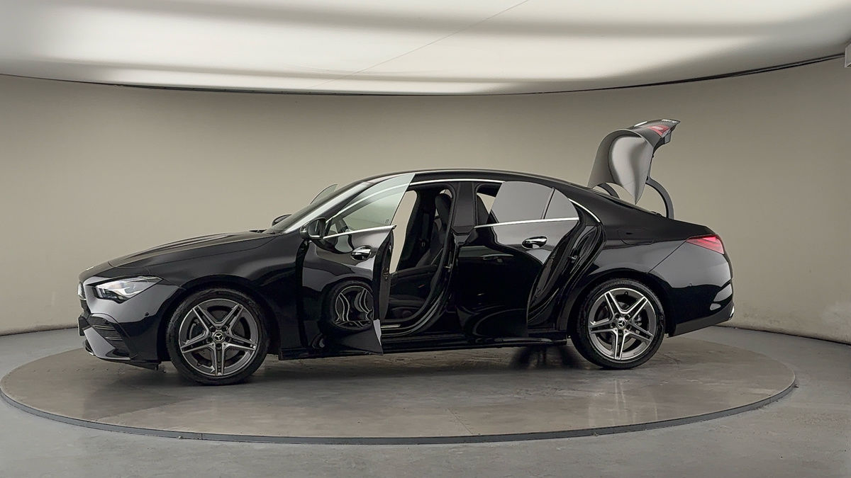 More views of Mercedes-Benz CLA