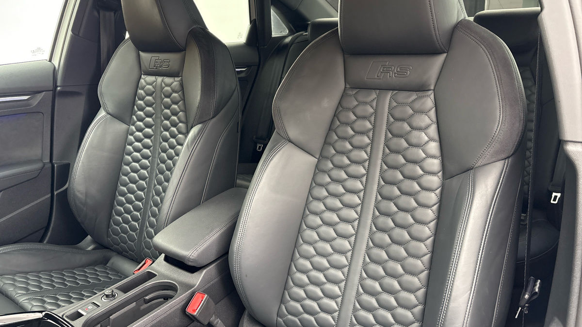 Audi RS3 Image 7