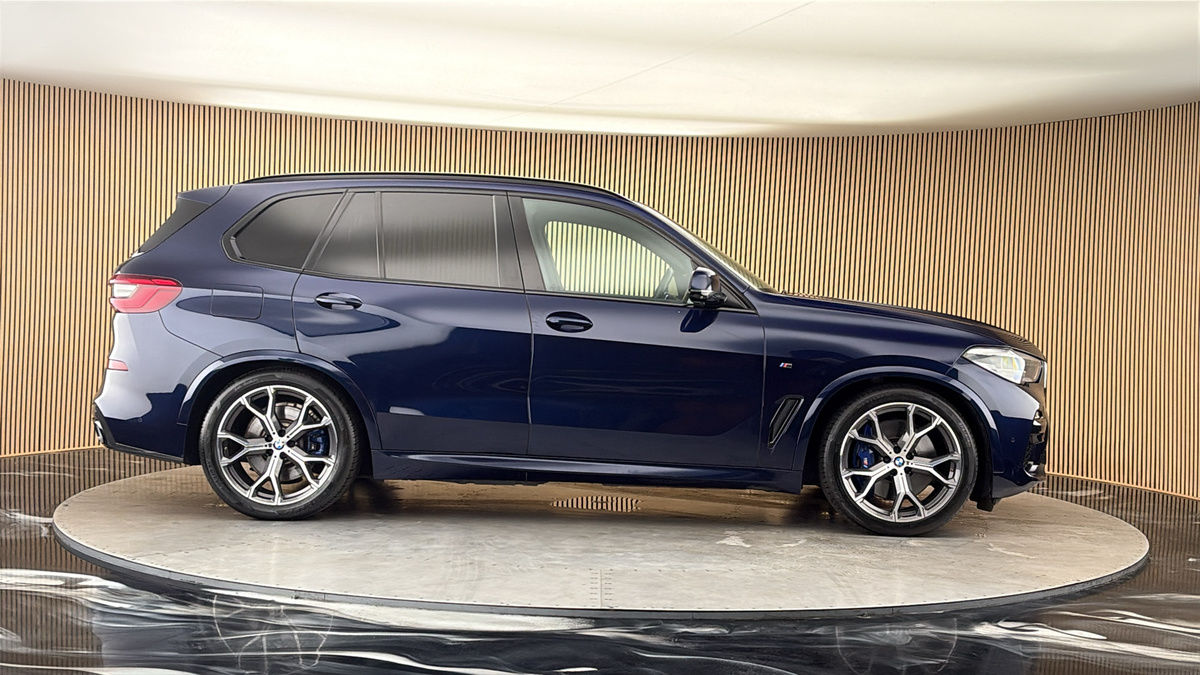 BMW X5 Image 16