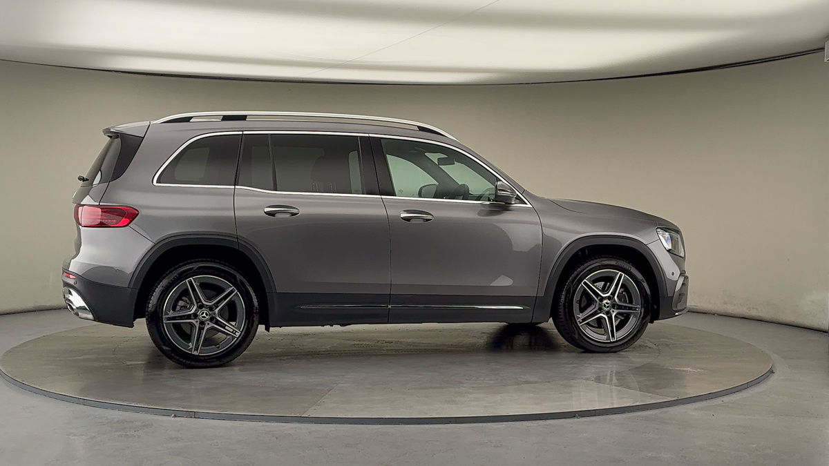 More views of Mercedes-Benz GLB