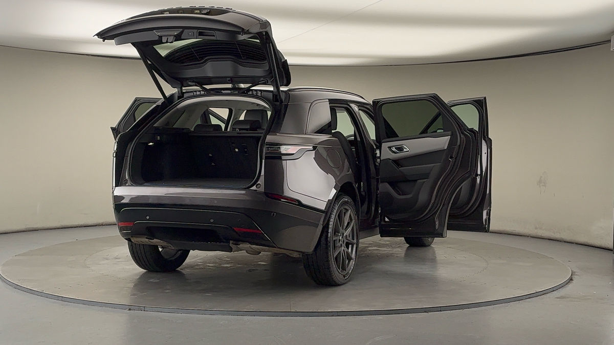 More views of Land Rover Range Rover Velar