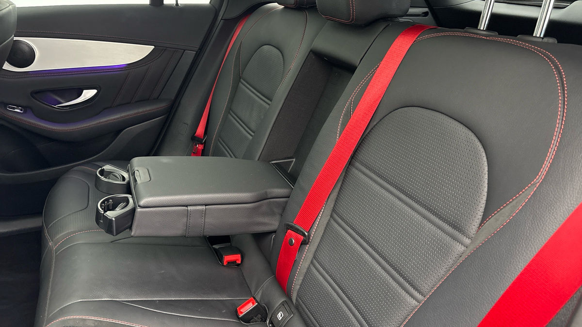 Mercedes-Benz GLC Image 9