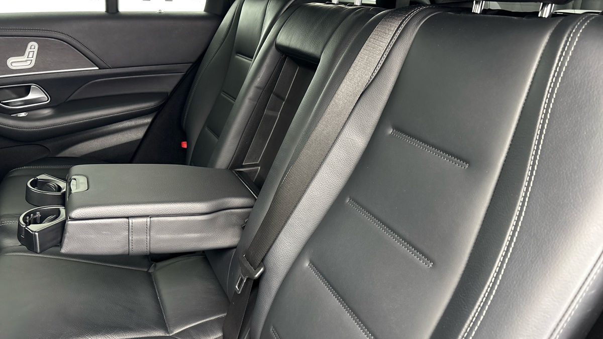 Mercedes-Benz GLE Image 9