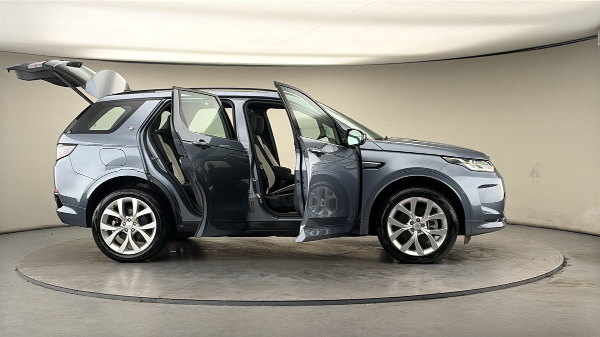 More views of Land Rover Discovery Sport