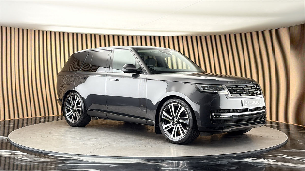 More views of Land Rover Range Rover