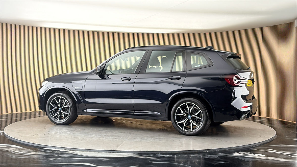 More views of BMW X3
