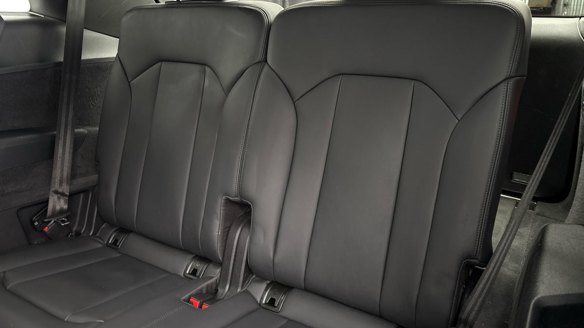 Audi Q7 Image 9