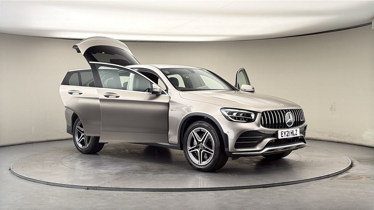 More views of Mercedes-Benz GLC