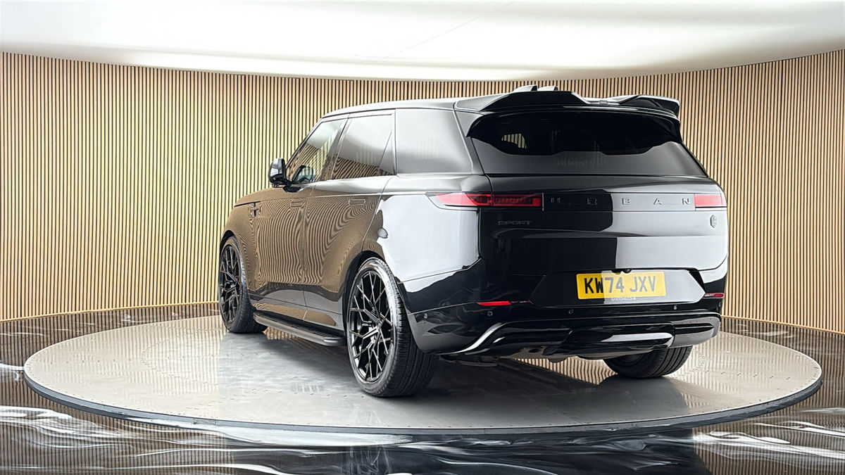 More views of Land Rover Range Rover Sport