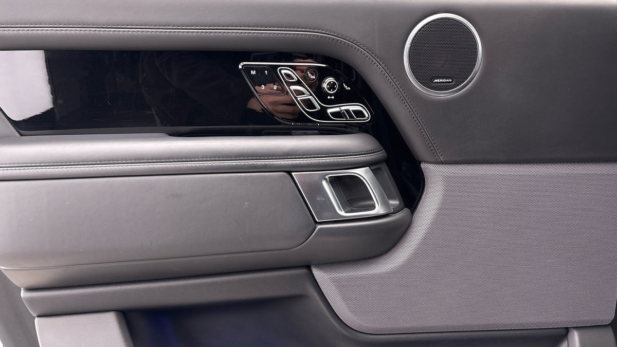 Land Rover Range Rover Image 19