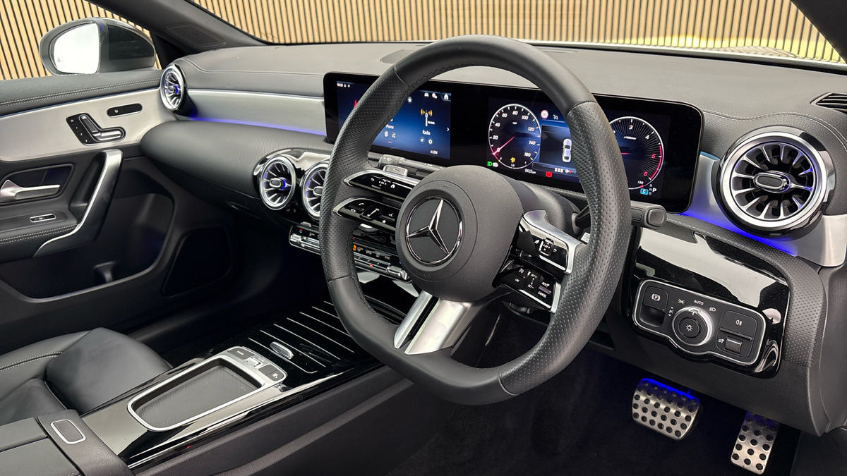 Mercedes-Benz CLA Image 5