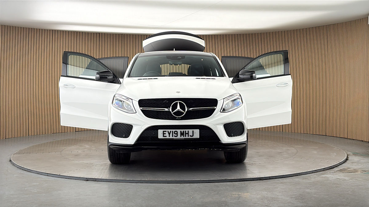 More views of Mercedes-Benz GLE