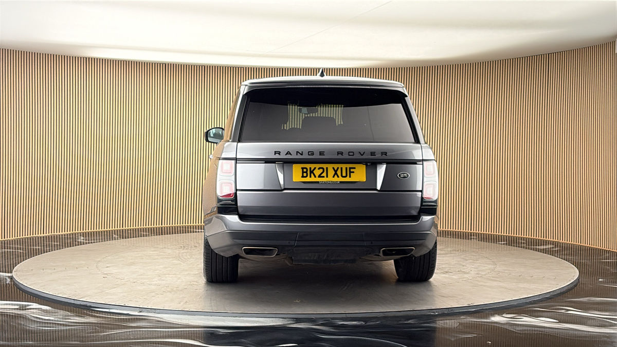 More views of Land Rover Range Rover
