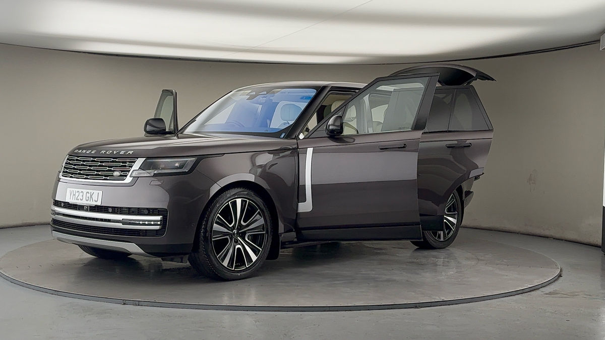 More views of Land Rover Range Rover