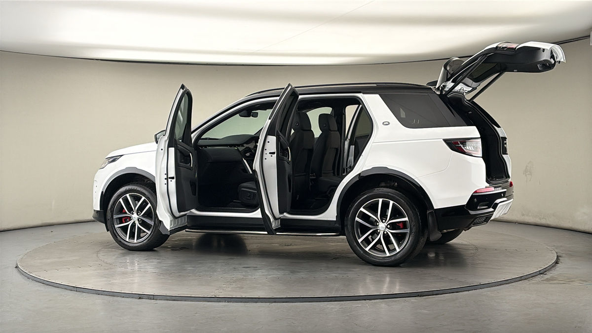 More views of Land Rover Discovery Sport