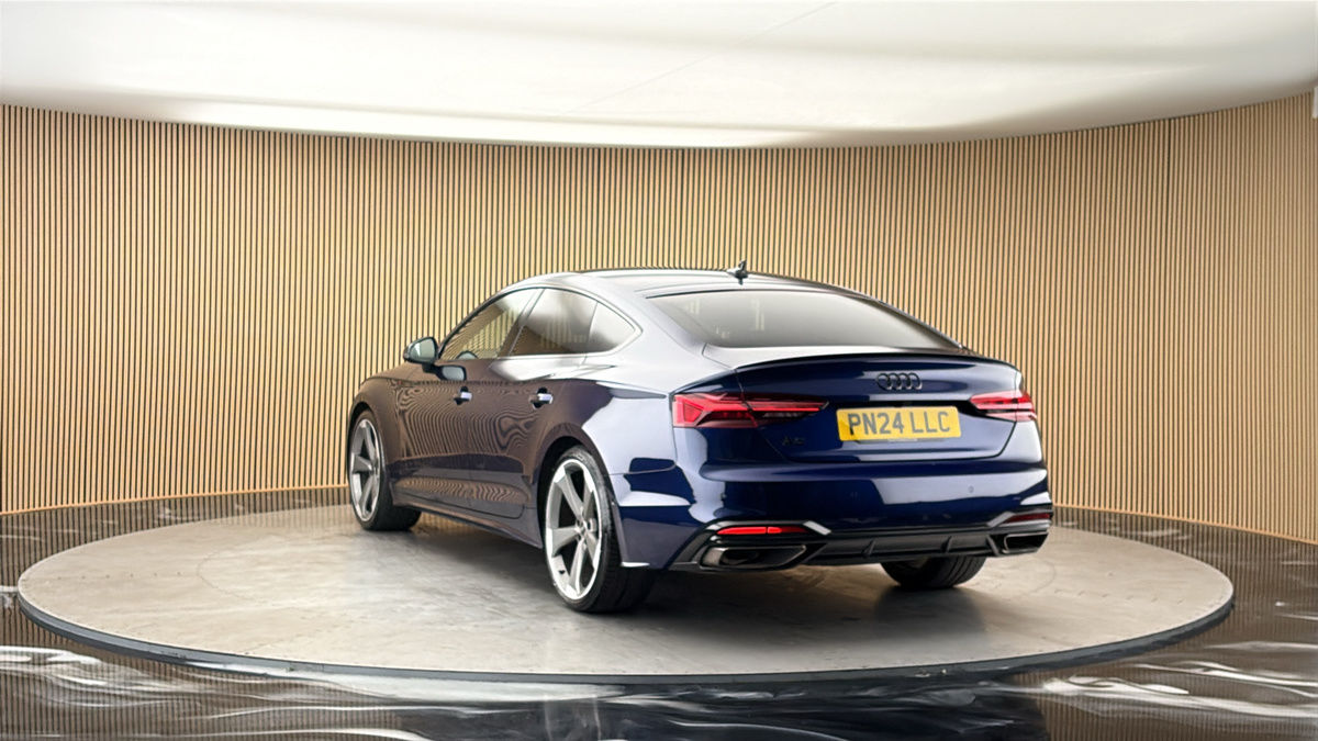 More views of Audi A5