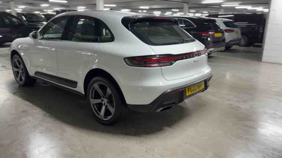 More views of Porsche Macan