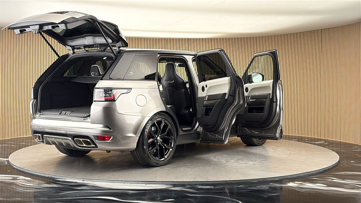 More views of Land Rover Range Rover Sport
