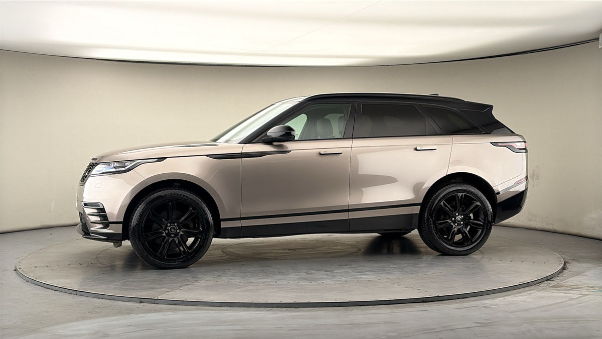 More views of Land Rover Range Rover Velar