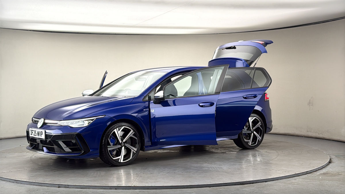 More views of Volkswagen Golf