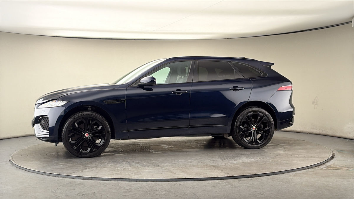 More views of Jaguar F-PACE
