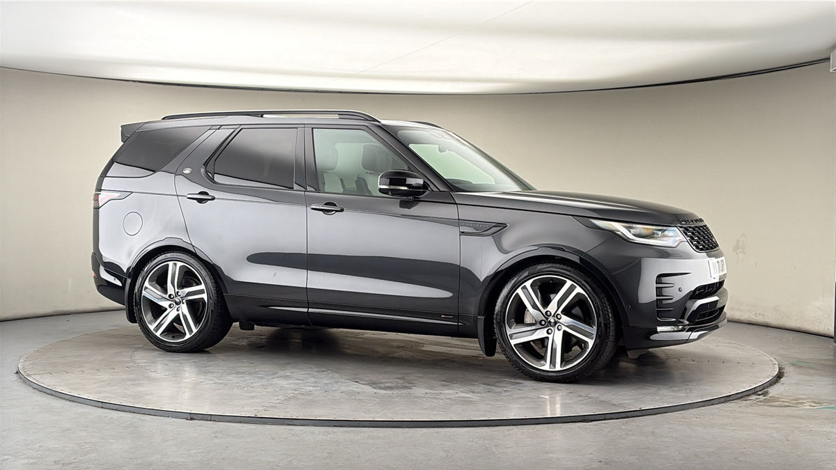 More views of Land Rover Discovery