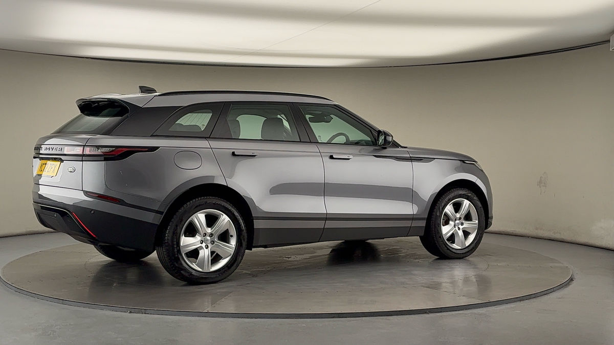 More views of Land Rover Range Rover Velar