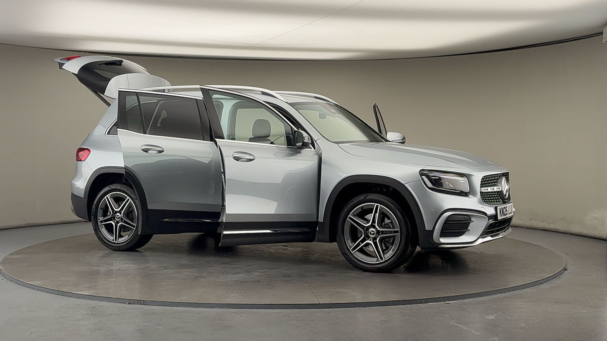 More views of Mercedes-Benz GLB