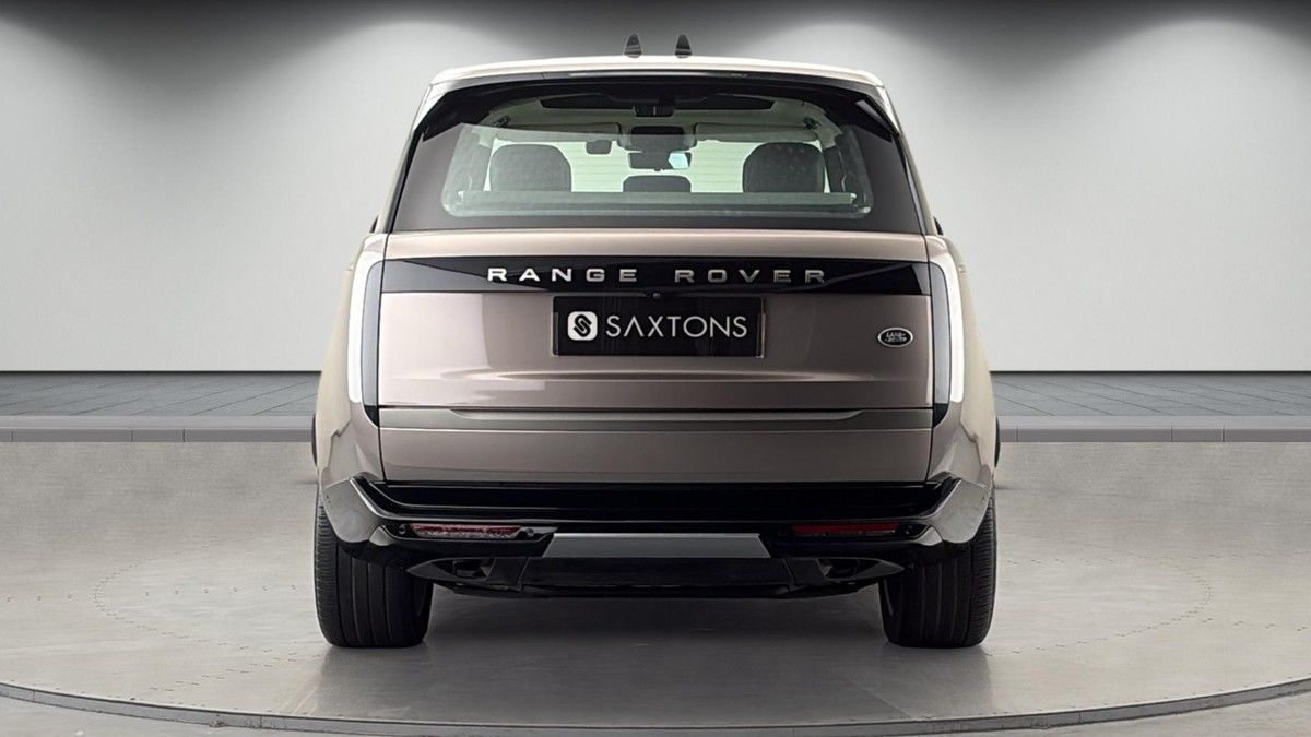 Land Rover Range Rover Image 4