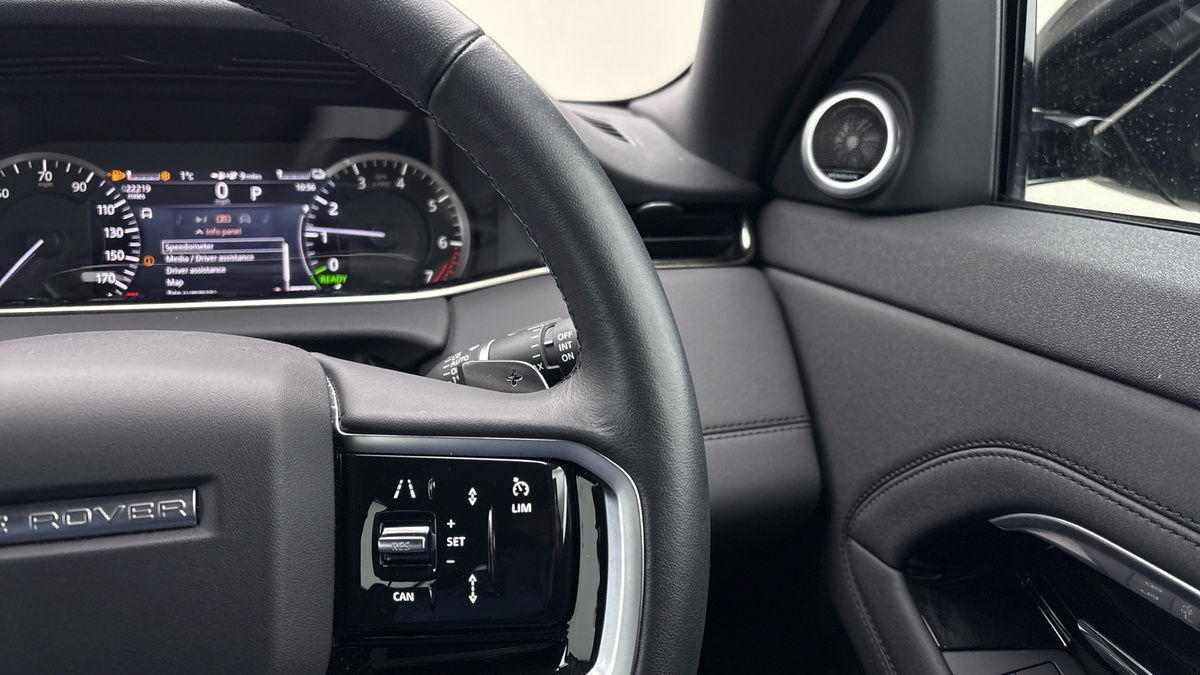 Land Rover Range Rover Evoque Image 14