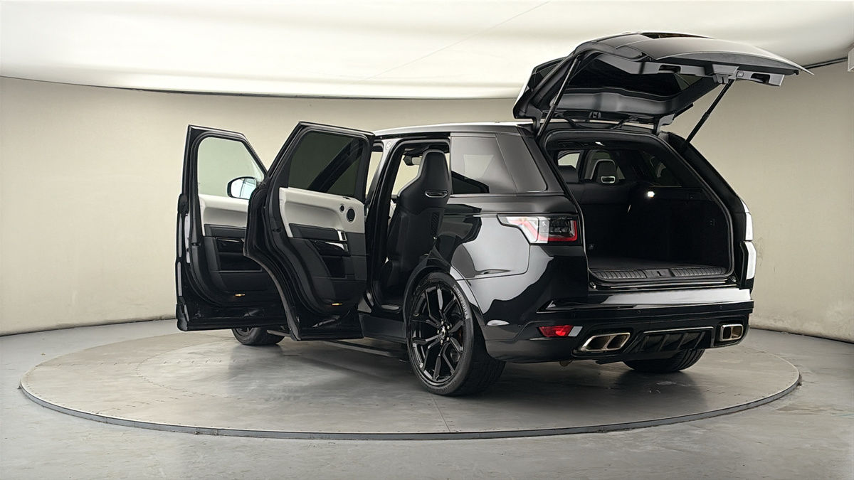 Land Rover Range Rover Sport Image 23