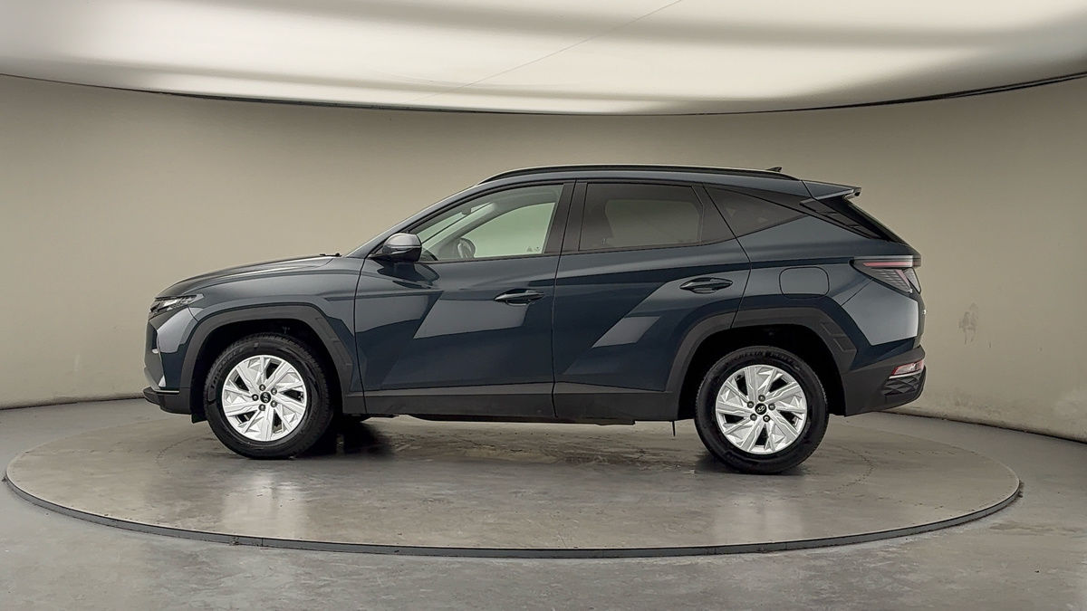 More views of Hyundai TUCSON