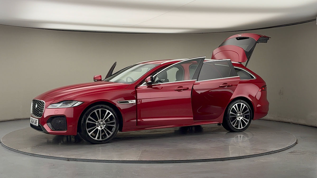 More views of Jaguar XF