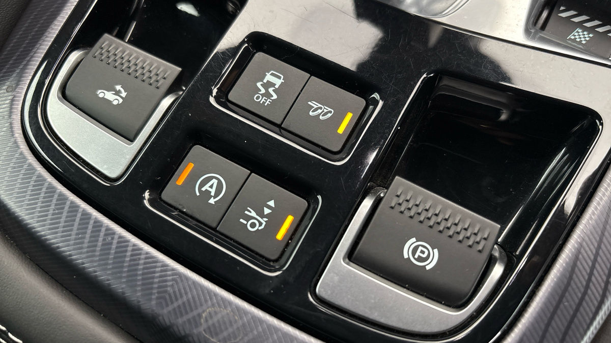 Jaguar F-Type Image 25