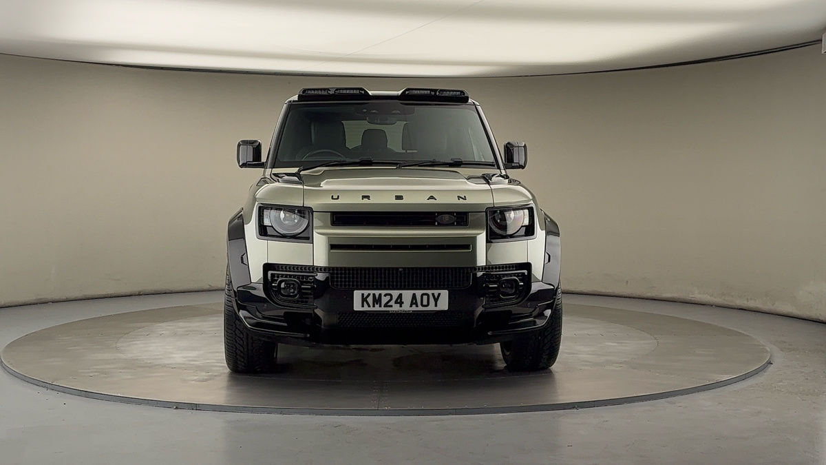 More views of Land Rover Defender 90
